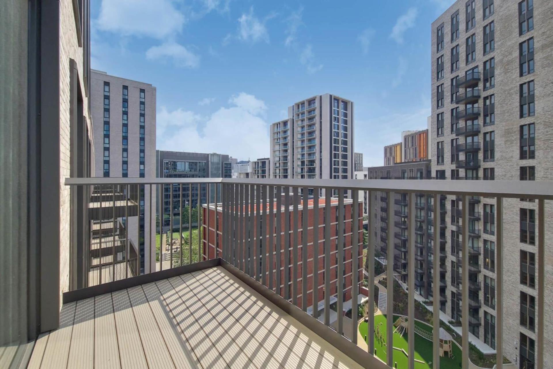 Botanical-Inspired Apartments At Repton Gardens Right In The Heart Of Wembley Park ลอนดอน ภายนอก รูปภาพ